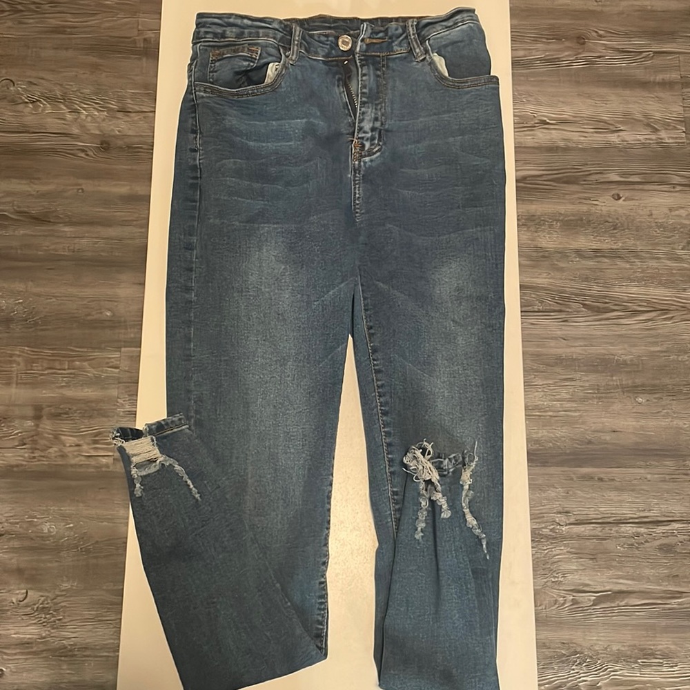 High waisted skinny jeans
